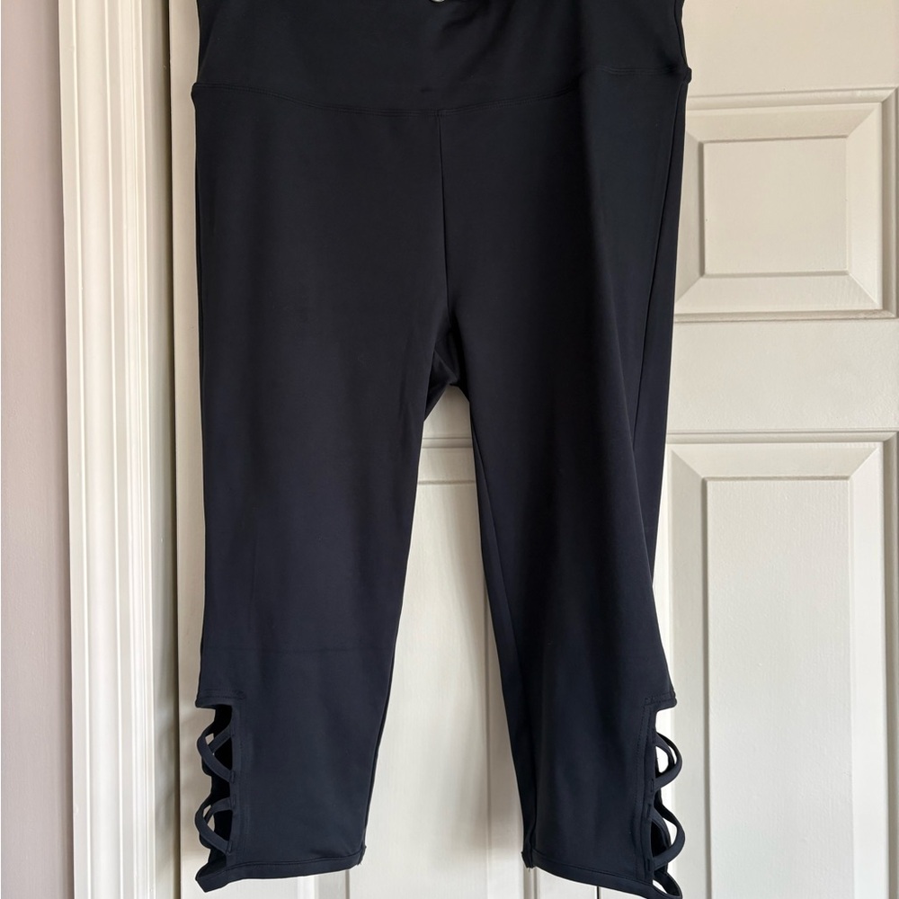 Balance Collection Black Cropped Pants